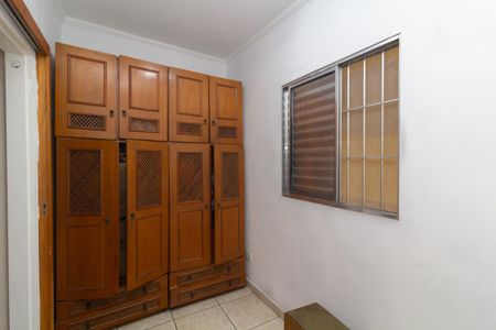 Casa para alugar com 230m², 3 quartos e 2 vagasQuarto 2