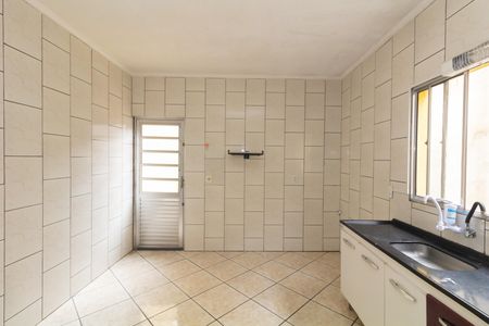 Casa para alugar com 230m², 3 quartos e 2 vagasCozinha