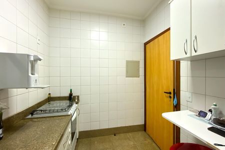 Apartamento à venda com 130m², 3 quartos e 1 vaga Apartamento à venda com 130m², 3 quartos e 1 vagaCozinha