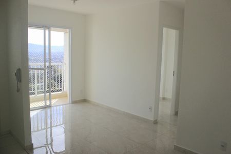 Apartamento para alugar com 47m², 2 quartos e 1 vagaSala 