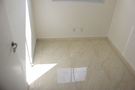 Apartamento para alugar com 47m², 2 quartos e 1 vagaQuarto 2