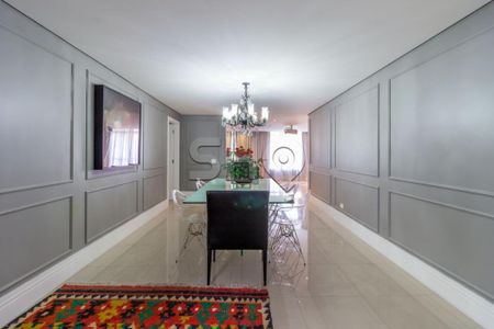Apartamento à venda com 1033m², 4 quartos e 1 vaga
