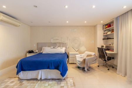 Apartamento à venda com 1033m², 4 quartos e 1 vaga
