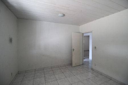Casa para alugar com 77m², 3 quartos e sem vagaQuarto 1