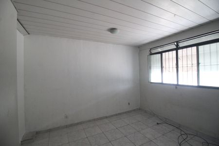 Casa para alugar com 77m², 3 quartos e sem vagaQuarto 1