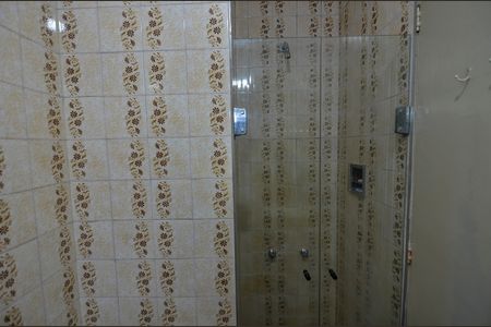 Apartamento à venda com 58m², 3 quartos e 1 vaga Apartamento à venda com 58m², 3 quartos e 1 vagaBanheiro Social