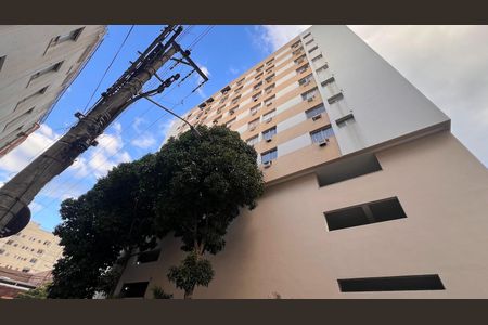 Apartamento à venda com 58m², 3 quartos e 1 vaga Apartamento à venda com 58m², 3 quartos e 1 vagaFachada