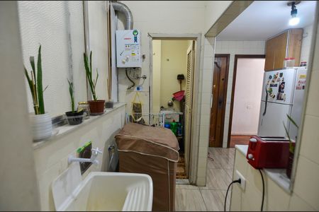 Apartamento à venda com 58m², 3 quartos e 1 vaga Apartamento à venda com 58m², 3 quartos e 1 vagaÁrea de Serviço