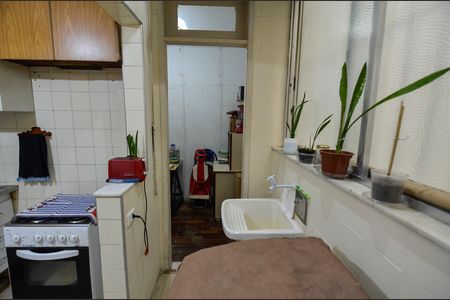 Apartamento à venda com 58m², 3 quartos e 1 vaga Apartamento à venda com 58m², 3 quartos e 1 vagaÁrea de Serviço