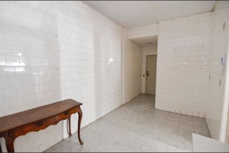 Cozinha de apartamento à venda com 2 quartos, 76m² em Praça da Bandeira, Rio de Janeiro