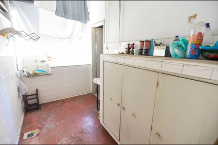 Apartamento à venda com 76m², 2 quartos e 1 vaga Apartamento à venda com 76m², 2 quartos e 1 vagaÁrea de Serviço