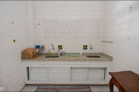 Cozinha de apartamento à venda com 2 quartos, 76m² em Praça da Bandeira, Rio de Janeiro