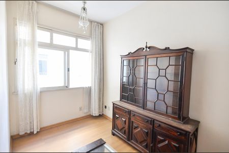 Sala de apartamento à venda com 2 quartos, 76m² em Praça da Bandeira, Rio de Janeiro