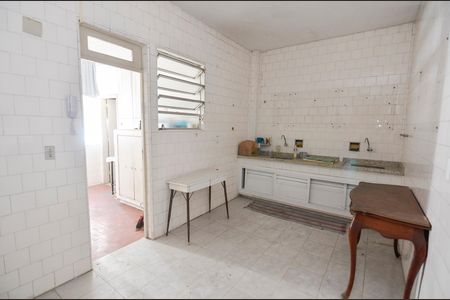 Apartamento à venda com 76m², 2 quartos e 1 vaga Apartamento à venda com 76m², 2 quartos e 1 vagaCozinha