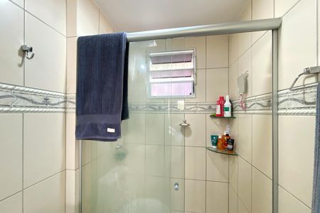 Casa de condomínio à venda com 115m², 3 quartos e 2 vagas Casa de condomínio à venda com 115m², 3 quartos e 2 vagasBanheiro da Suíte 1