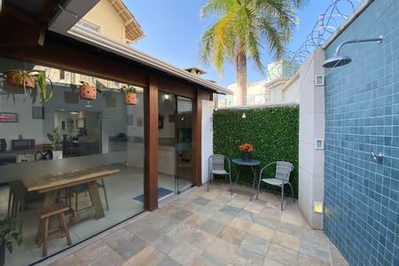 Casa de condomínio à venda com 115m², 3 quartos e 2 vagas Casa de condomínio à venda com 115m², 3 quartos e 2 vagasQuintal