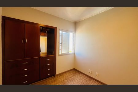 Apartamento à venda com 90m², 3 quartos e 1 vaga Apartamento à venda com 90m², 3 quartos e 1 vagaQuarto 2