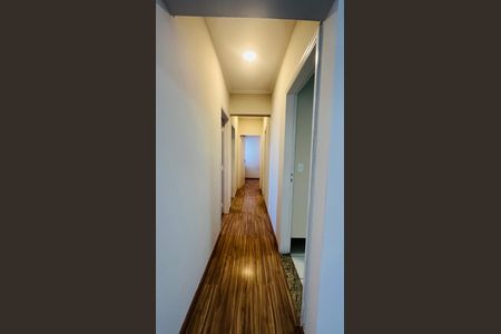 Apartamento à venda com 90m², 3 quartos e 1 vaga Apartamento à venda com 90m², 3 quartos e 1 vagaCorredor