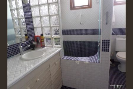 Casa à venda com 300m², 3 quartos e 5 vagas
