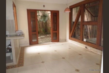 Casa à venda com 300m², 3 quartos e 5 vagas