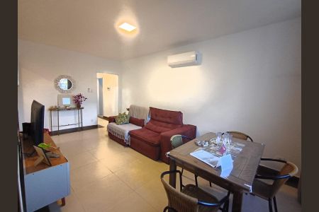 Sala de apartamento para alugar com 2 quartos, 60m² em Boqueirão, Santos