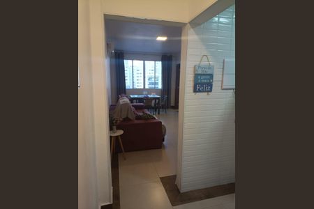 Cozinha de apartamento para alugar com 2 quartos, 60m² em Boqueirão, Santos
