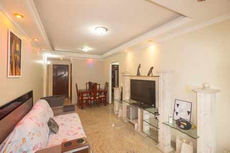Apartamento à venda com 70m², 2 quartos e 1 vaga Apartamento à venda com 70m², 2 quartos e 1 vagaSala