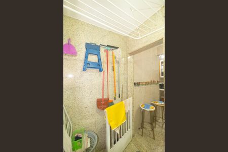 Apartamento à venda com 70m², 2 quartos e 1 vaga Apartamento à venda com 70m², 2 quartos e 1 vagaCozinha e Área de Serviço