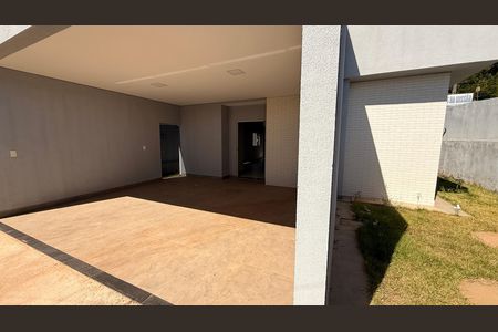 Casa para alugar com 210m², 3 quartos e 2 vagas Casa para alugar com 210m², 3 quartos e 2 vagasGaragem