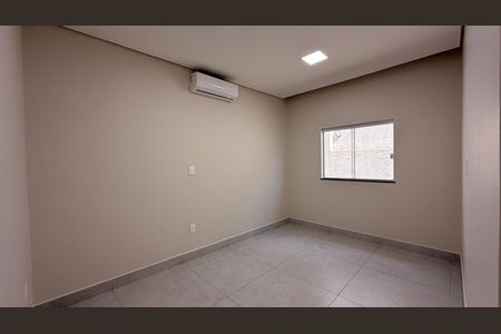 Casa para alugar com 210m², 3 quartos e 2 vagas Casa para alugar com 210m², 3 quartos e 2 vagasSuite 03 com Ar Cond