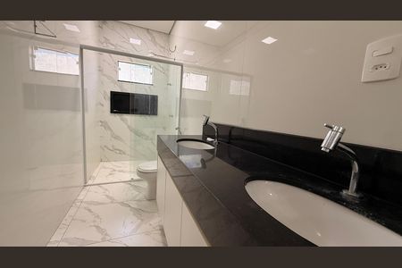 Casa para alugar com 210m², 3 quartos e 2 vagas Casa para alugar com 210m², 3 quartos e 2 vagasSuite 01 Banheiro