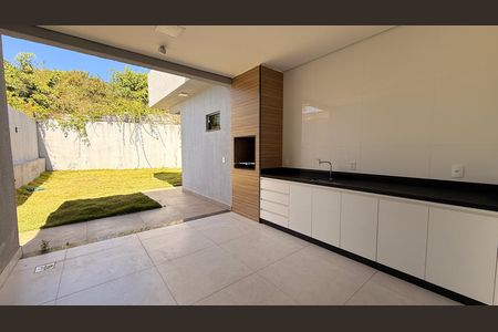 Casa para alugar com 210m², 3 quartos e 2 vagas Casa para alugar com 210m², 3 quartos e 2 vagasChurrasqueira