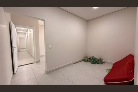 Casa para alugar com 210m², 3 quartos e 2 vagas Casa para alugar com 210m², 3 quartos e 2 vagasSuite 01 com Closet