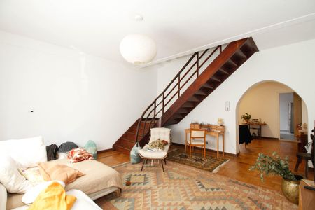 Sala de Estar de casa à venda com 2 quartos, 130m² em Pinheiros, São Paulo