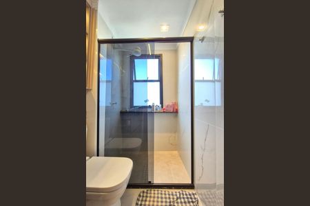 Apartamento para alugar com 55m², 2 quartos e 1 vaga Apartamento para alugar com 55m², 2 quartos e 1 vagaBanheiro da Suíte
