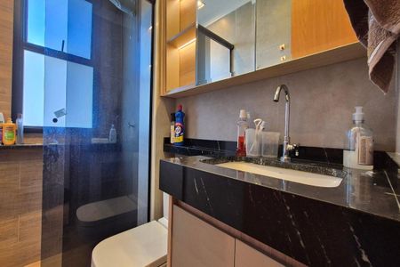 Apartamento para alugar com 55m², 2 quartos e 1 vaga Apartamento para alugar com 55m², 2 quartos e 1 vagaBanheiro