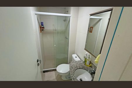 Banheiro de apartamento à venda com 2 quartos, 70m² em Recreio dos Bandeirantes, Rio de Janeiro