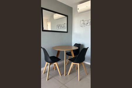 Apartamento à venda com 70m², 2 quartos e 1 vagaSala de Jantar