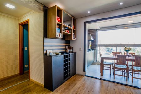 Apartamento à venda com 82m², 2 quartos e 2 vagas Apartamento à venda com 82m², 2 quartos e 2 vagasSala