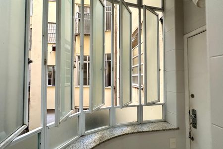 Apartamento à venda com 120m², 2 quartos e sem vaga