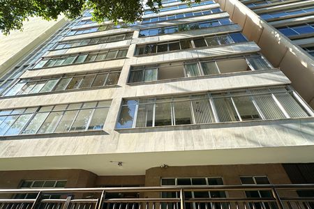 Apartamento à venda com 120m², 2 quartos e sem vaga
