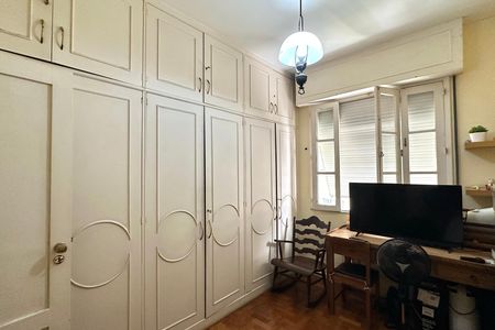 Apartamento à venda com 120m², 2 quartos e sem vaga