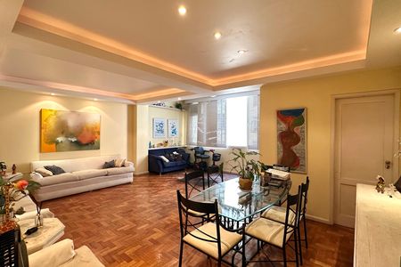 Apartamento à venda com 120m², 2 quartos e sem vaga