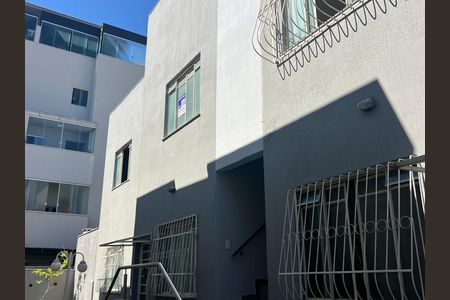 Casa à venda com 52m², 3 quartos e sem vaga Casa à venda com 52m², 3 quartos e sem vagaÁrea comum
