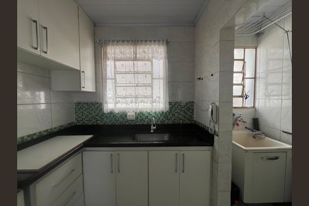 Casa à venda com 52m², 3 quartos e sem vaga Casa à venda com 52m², 3 quartos e sem vagaCozinha