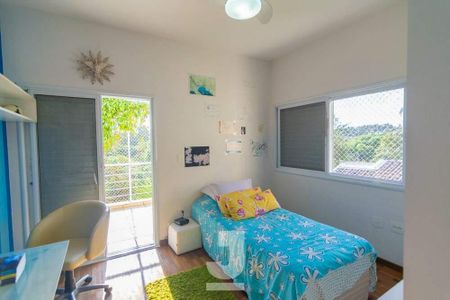 Casa de condomínio à venda com 472m², 4 quartos e 3 vagas