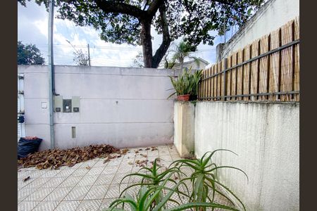 Casa para alugar com 100m², 3 quartos e 1 vaga Casa para alugar com 100m², 3 quartos e 1 vagaQuarto 1