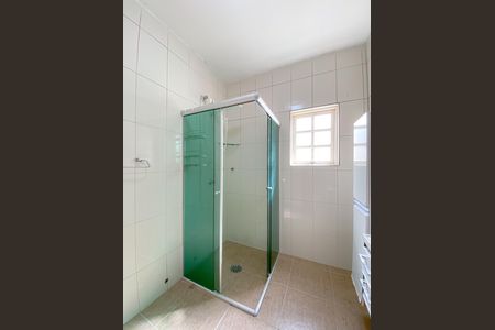 Casa para alugar com 100m², 3 quartos e 1 vaga Casa para alugar com 100m², 3 quartos e 1 vagaBanheiro
