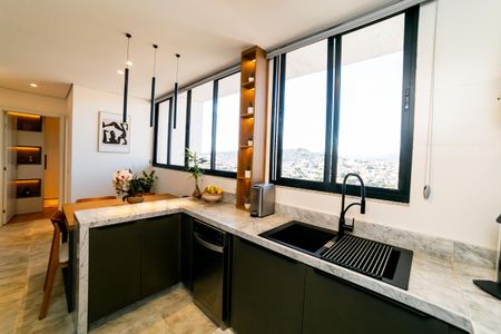 Apartamento à venda com 118m², 2 quartos e 2 vagasCozinha