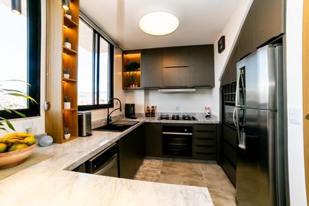 Apartamento à venda com 118m², 2 quartos e 2 vagasCozinha